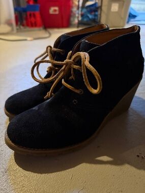 Sperry Black Suede Wedge Ankle Boot with Tan Laces